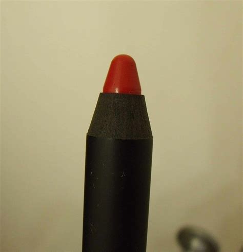 Review | Nars Velvet Matte Lip Pencil in Dragon Girl • GirlGetGlamorous