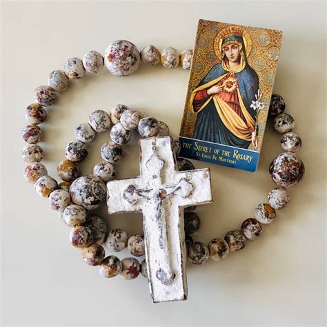 Our Lady of the Holy Rosary Novena Prayer – On a Mission To Love