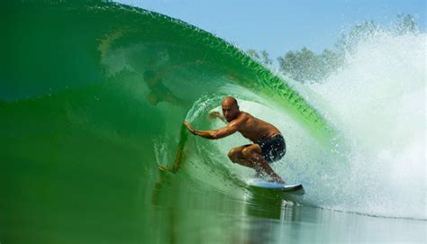 Kelly Slater Wave Company Super Session