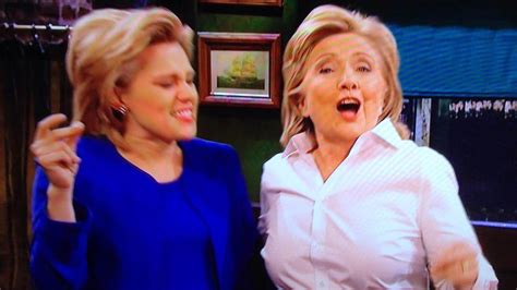 Hillary Clinton plays a bartender and sings on ‘Saturday Night Live ...