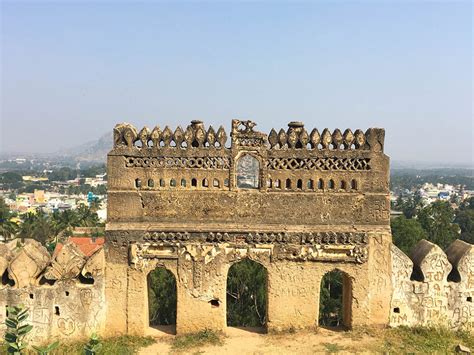 Madhugiri Trek - Madhugiri Fort Trekking Tumkur - Karnataka Tourism