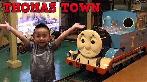 Thomas The Tank Engine Indoor Playground Theme Park Fun CKN - YouTube