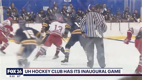 University of Houston Ice Hockey Club has inaugural ice hockey games | American Collegiate ...