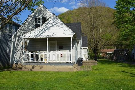 Cabin Creek, WV Real Estate - Cabin Creek Homes for Sale | realtor.com®