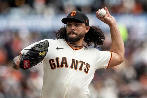 Sean Manaea sharp in start but Giants fall 6-5 to Royals