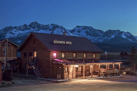 Stanley Idaho Lodging. The Sawtooth Hotel