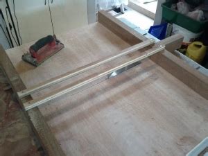 Homemade Table Saw Sled - HomemadeTools.net