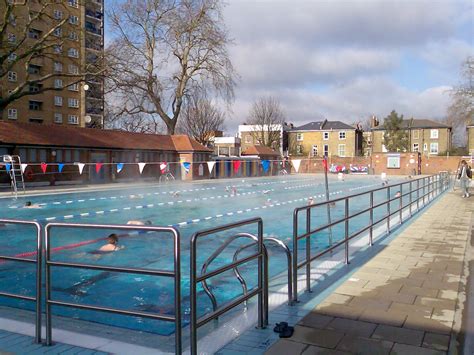 London Fields Lido | London Fields Lido. See my blog at www.… | Flickr