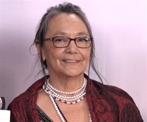 Tantoo Cardinal Biography - Facts, Childhood, Family Life & Achievements