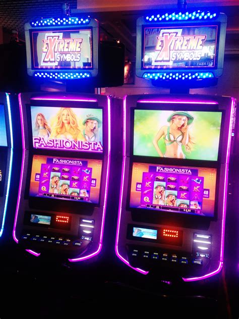 6 of the Most Glamorous Slots at Seminole Hard Rock Tampa | Seminole ...