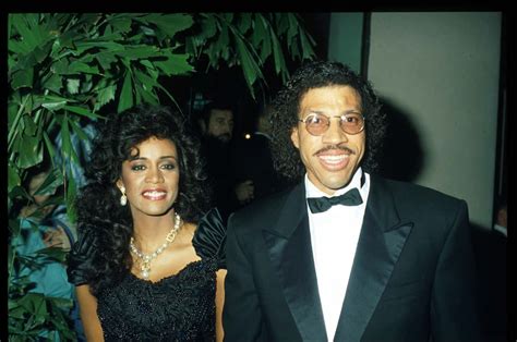 What happened to Brenda Harvey-Richie, Lionel Richie's wife, after the ...