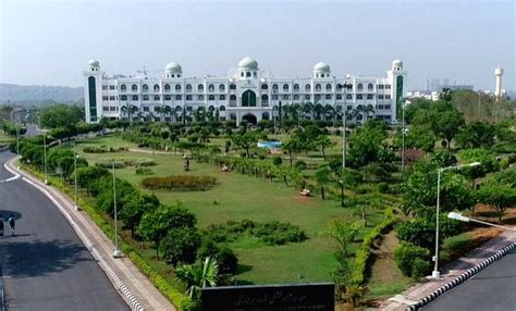 Maulana Azad National Urdu University