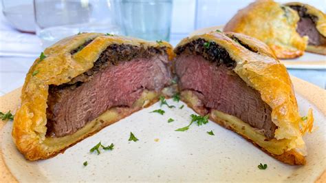 Easy Individual Beef Wellington Recipe