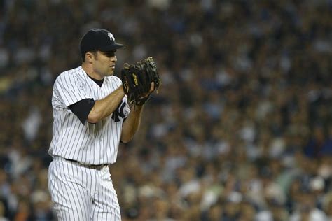 Mike Mussina was the highlight of the 2003 Yankees season - Pinstripe Alley