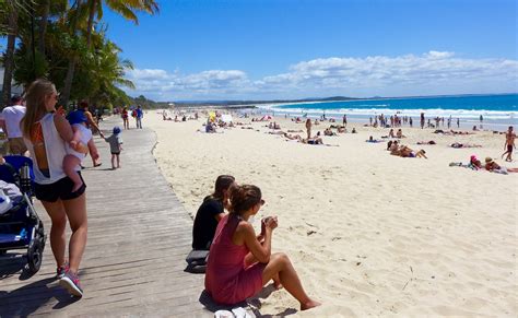 Noosa Main Beach, Sunshine Coast, Australia - Ultimate guide (November ...