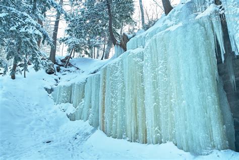 Eben Ice Caves Are Most Beautiful Frozen Caves In Michigan | Ice cave ...