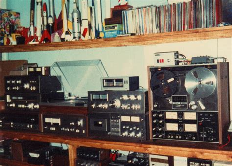 A 1970's Teenager's Bedroom - Vintage Stereo Equipment