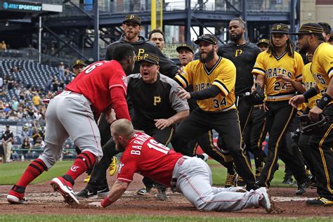 Yasiel Puig tried to fight entire Pirates team during benches-clearing brawl - The Washington Post