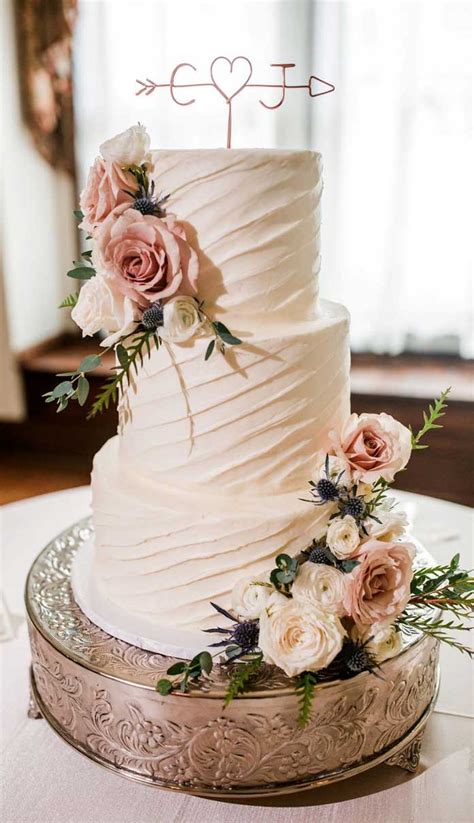 The most beautiful wedding cakes that will have wedding guests' attention!