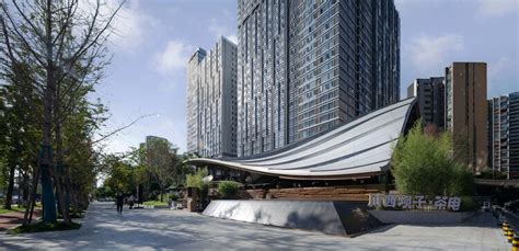 Timber-Roofed Restaurant / BEHIVE Architects | ArchDaily