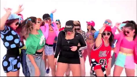 Justin Bieber - Sorry (Dance Video) - YouTube