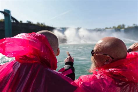 Complete Niagara Falls Tour: Boat Ride & Journey Behind the Falls | Walks