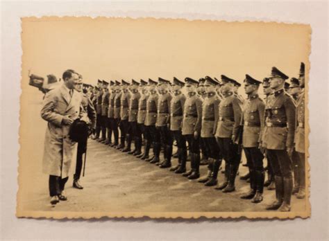 WWII GERMAN LEADER ADOLF HITLER PHOTO - ORIGINAL