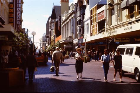 Hay street. Perth 1983ish : r/perth