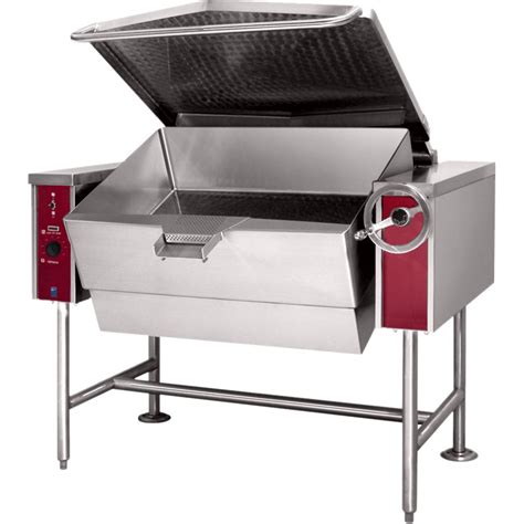 Blodgett BLT-40G Natural Gas 40 Gallon Manual Tilt Braising Pan / Tilt Skillet - 100,000 BTU