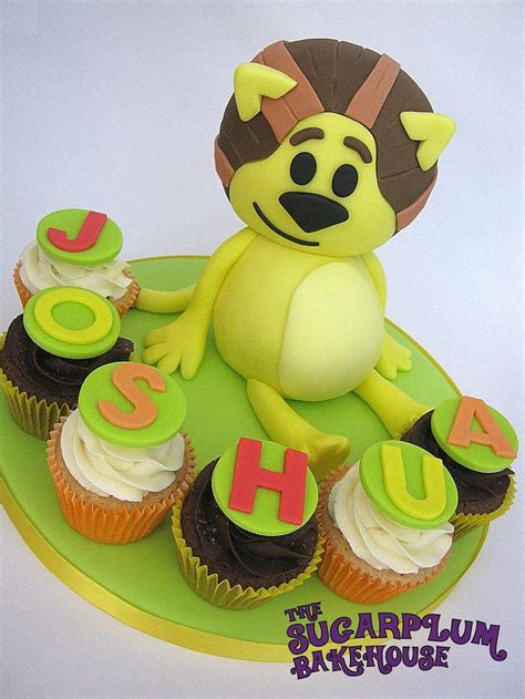 Raa Raa The Noisy Lion Cake & Cupcakes - Decorated Cake - CakesDecor