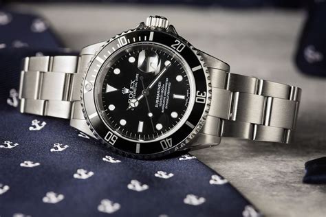 Rolex Submariner 16610 Buying Guide | Bob's Watches