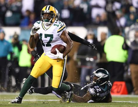 Davante Adams Injury Status: Sprained Ankle | Heavy.com