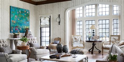 A Guide to Colonial-Style Living Room Design - Cyrus Rugs