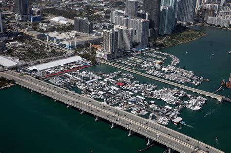 Discover Boating Miami International Boat Show