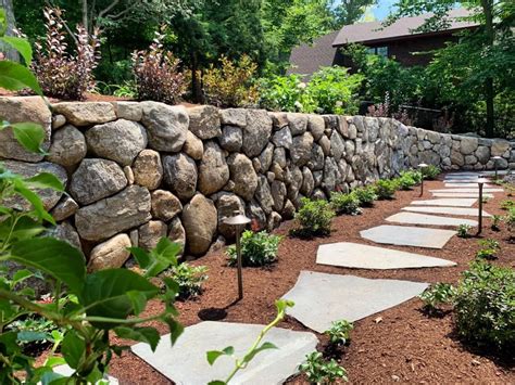 Panelized New England Fieldstone Retaining Wall | Landscaping retaining walls, Retaining wall ...