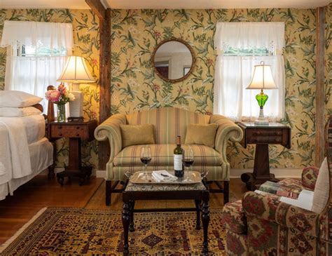 Romantic Maine Bed and Breakfast | B&B near Deer Isle & Stonington, ME