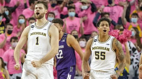 Michigan vs MSU Basketball Live Stream: How to Watch | Heavy.com