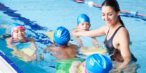 Fun Pool Games for Kids: Learning through Play in Swimming Lessons - We 7