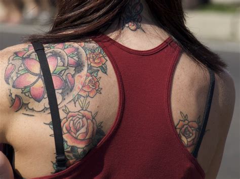 Female Shoulder Flower Tattoo | Female shoulder flower tatto… | Flickr