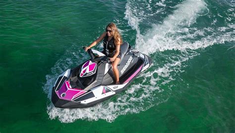 2016 Sea-Doo Spark Review - Personal Watercraft