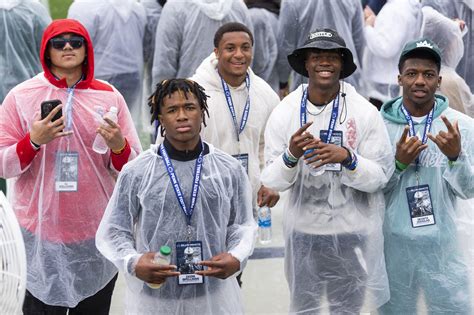 Penn State recruits on hand for Blue-White Game, 2023 - pennlive.com