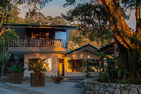 Our Mountain Lodge Amenities - Senda Monteverde