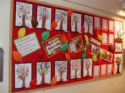 Autumn display | Autumn display, Classroom displays, Montessori ideas