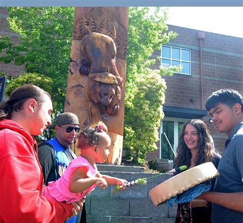 Archbishop Murphy High School dedicates healing pole on campus | Snohomish County Tribune