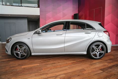 Mercedes-Benz A-Class facelift debuts: A180 Urban Line, A200 AMG Line ...