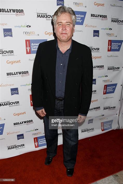 Actor Michael E. Knight attends the premiere of ABC's "Extreme ...