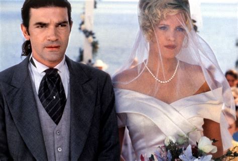 Melanie Griffith & Antonio Banderas | Celebrity wedding photos, Celebrity bride, Celebrity weddings