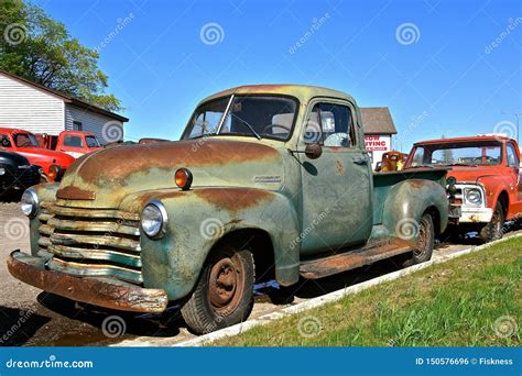 Old rusty Chevrolet pickup editorial photo. Image of jalopy - 150576696