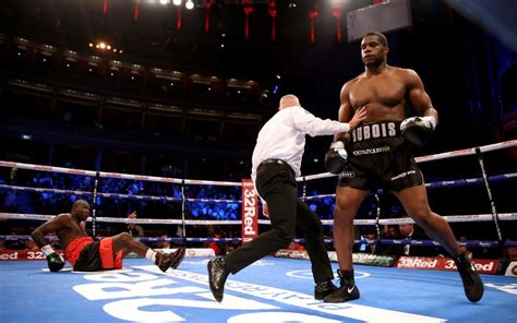 Daniel Dubois stops Ebenezer Tetteh with devastating first round knockout to extend unbeaten ...