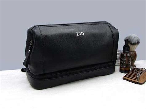Handmade Men's Black Leather Toiletry Bag with Personalization | Gadgetsin